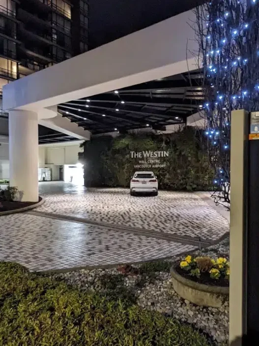 a car parked in front of a building